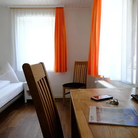 Frieden 2* Νταβός