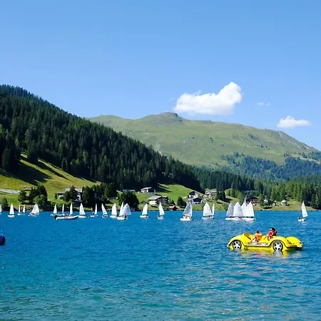 フリーデン ダヴォス・プラッツ